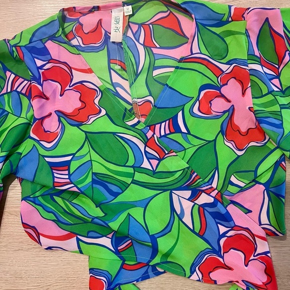 Floral Wrap Top with Bell Sleeves - Picture 8 of 14